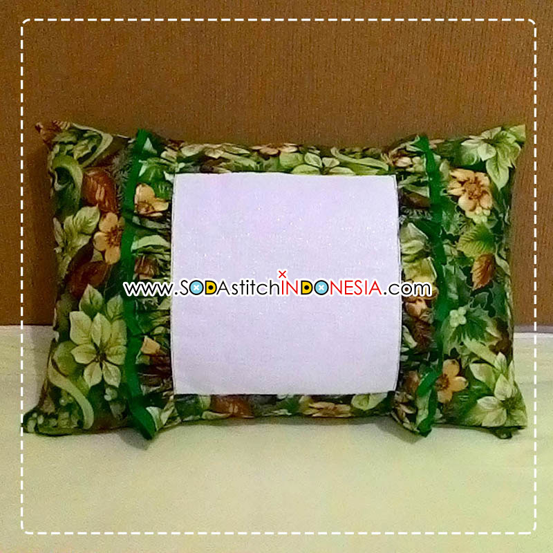 Sodastitch Indonesia CUS-40-60-01 - Large Christmas Holy Cushion